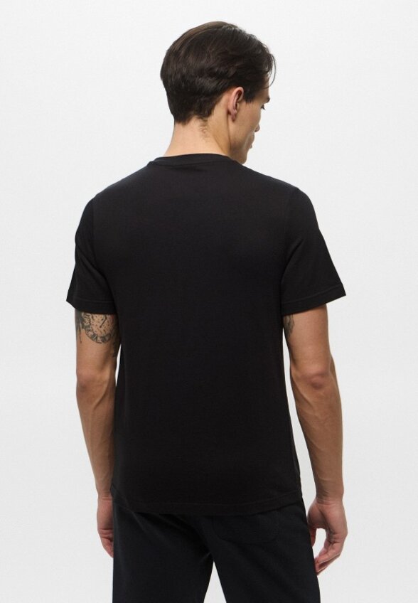 Футболка Reebok