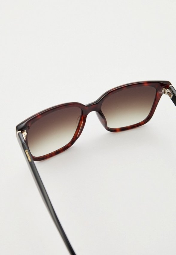 Очки солнцезащитные Calvin Klein