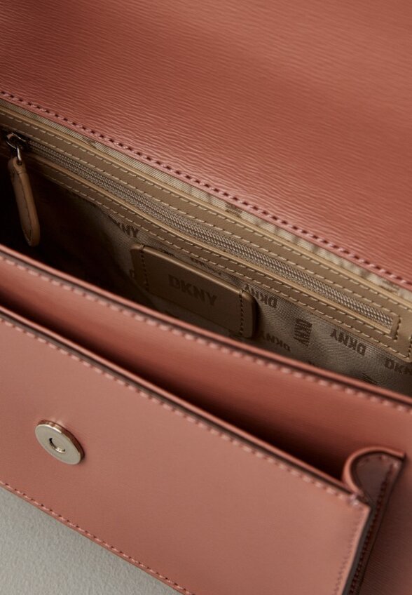 Сумка DKNY
