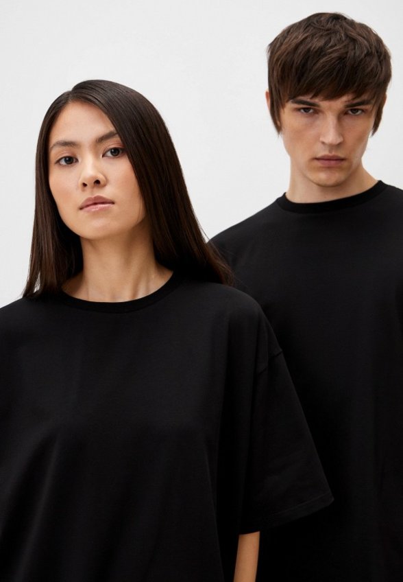 Футболка DNK