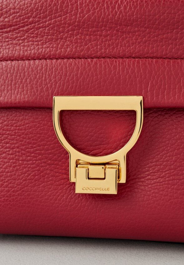 Сумка Coccinelle