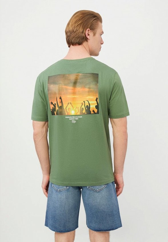 Футболка Modis