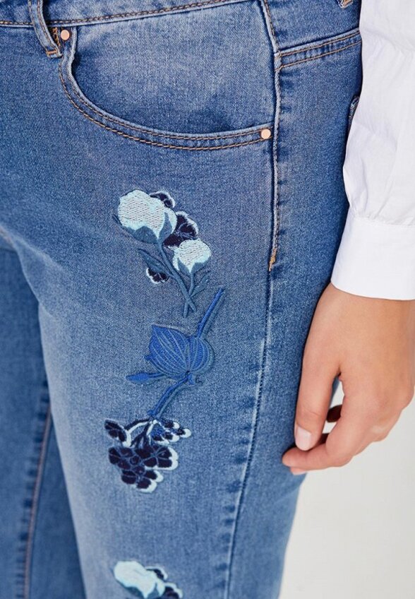 Джинсы Lost Ink Plus