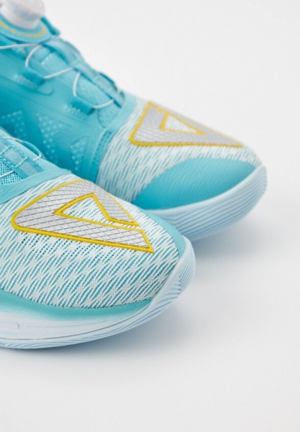 Кроссовки Peak