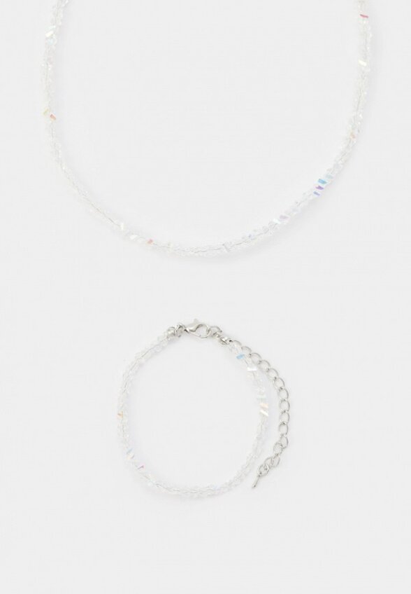 Браслет и чокер Gilmeeva