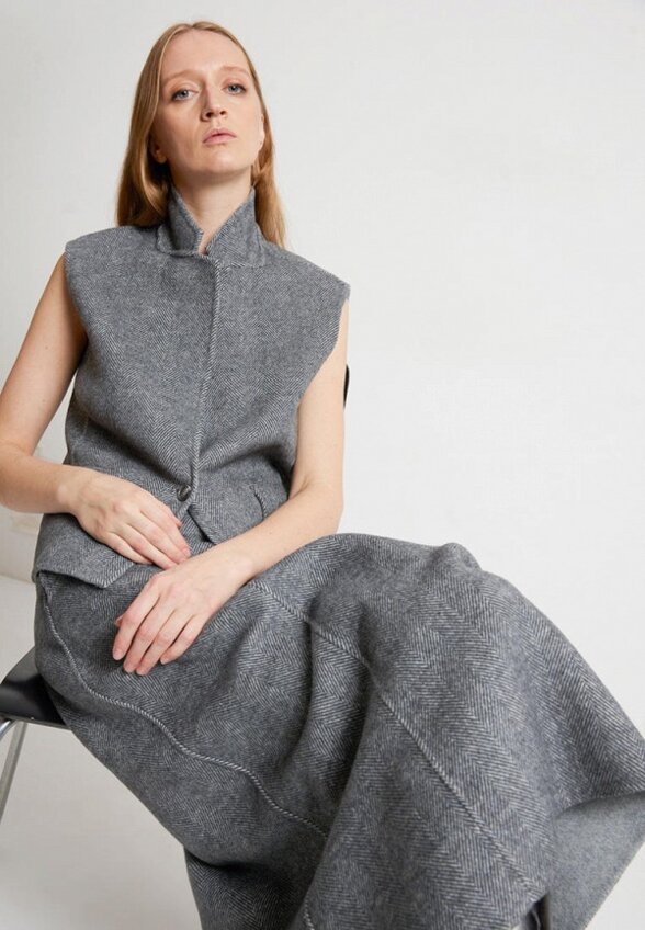 Жилет Vassa Code