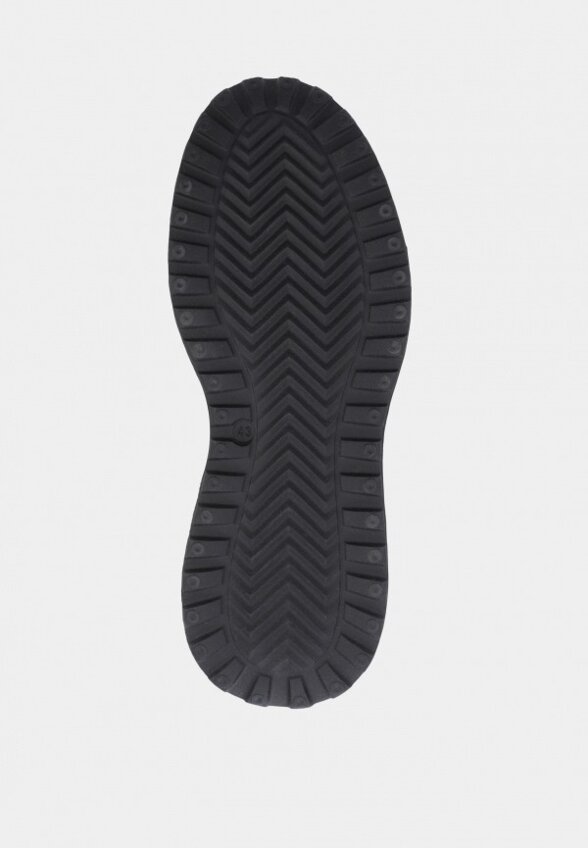 Кроссовки MCM