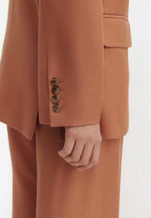 Жакет Daisyknit