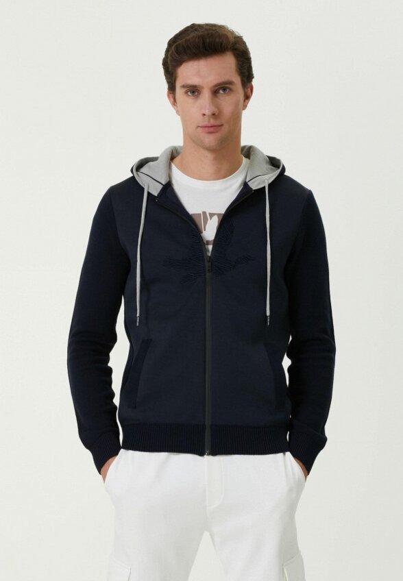 Толстовка Club