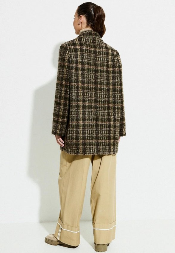 Пальто-пиджак Rozhkova