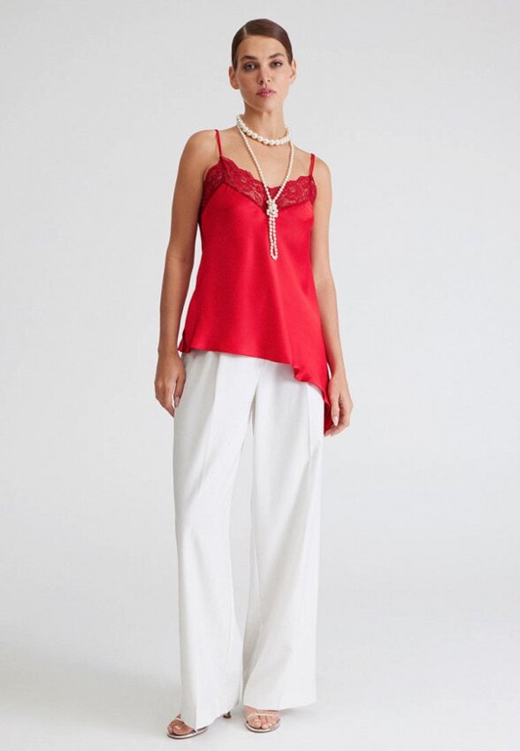 Топ To Be Blossom