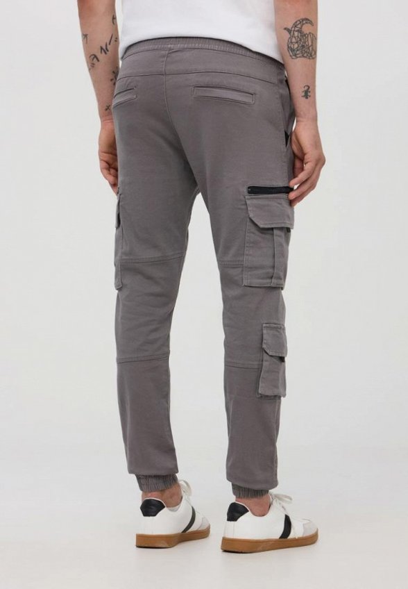 Брюки Terranova