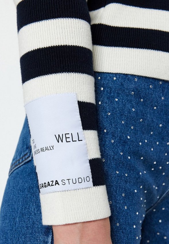 Джемпер Trendyol