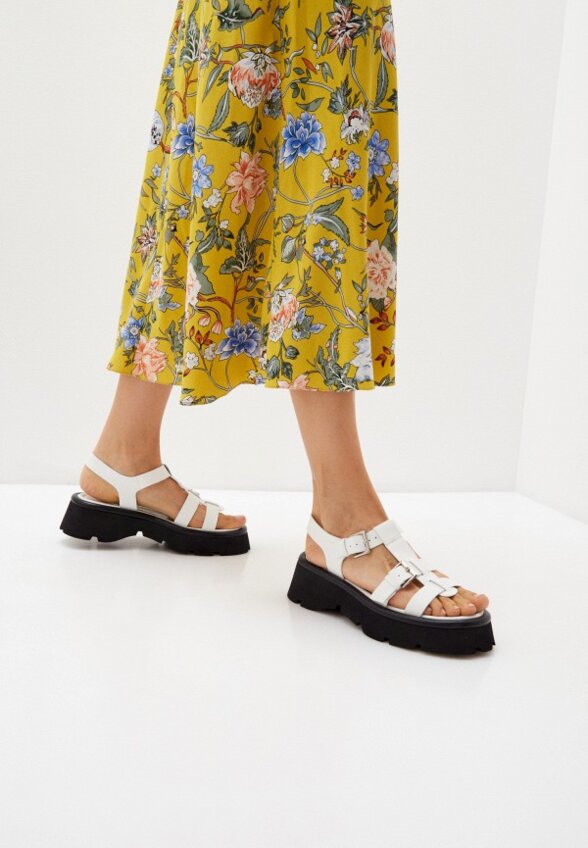 Босоножки Basconi