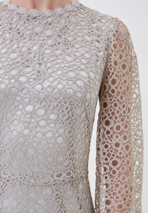 Платье MadaM T