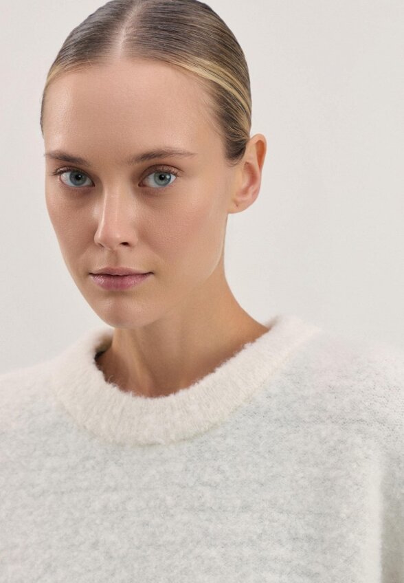 Джемпер Zarina