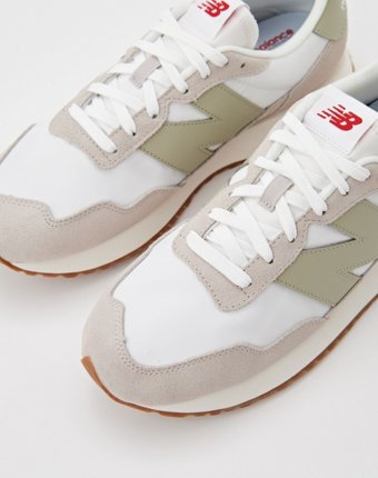 Кроссовки New Balance мужчинам