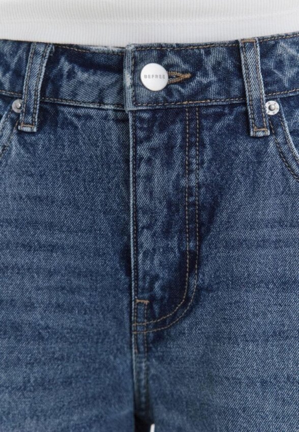 Джинсы Befree