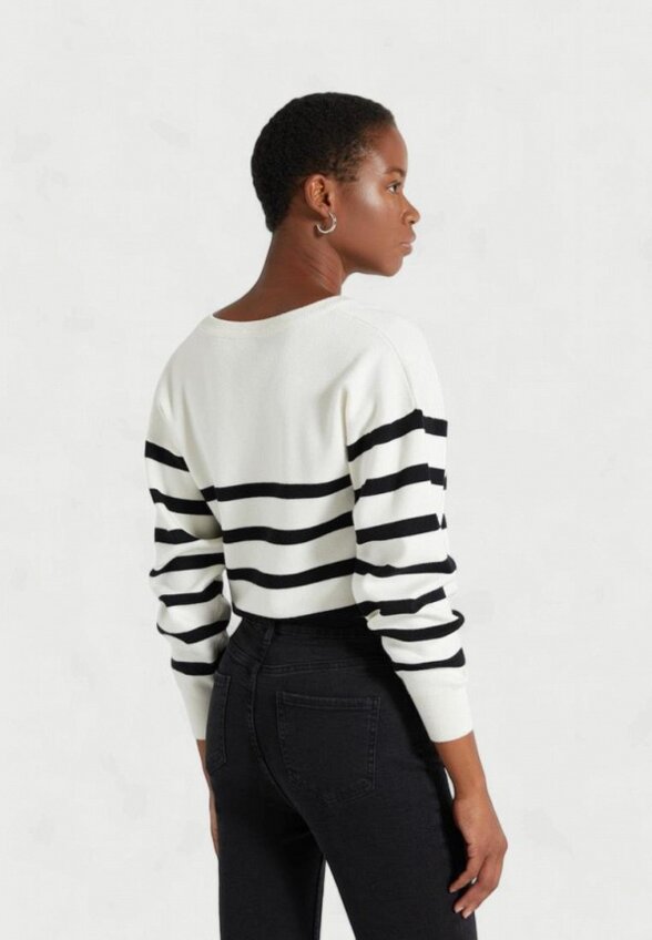 Пуловер Calliope