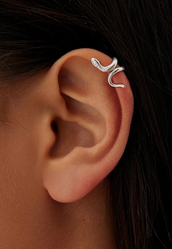 Серебряный кафф в форме змеи MIE