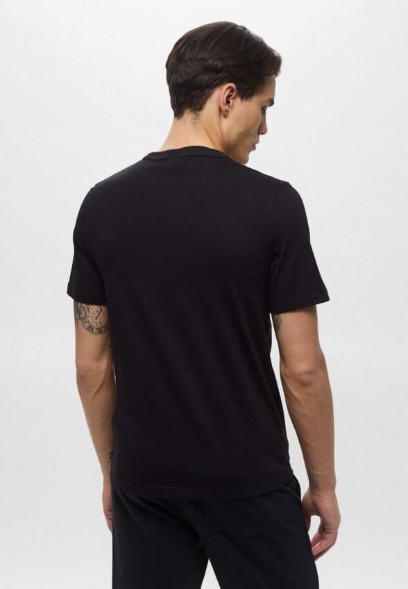 Футболка Reebok