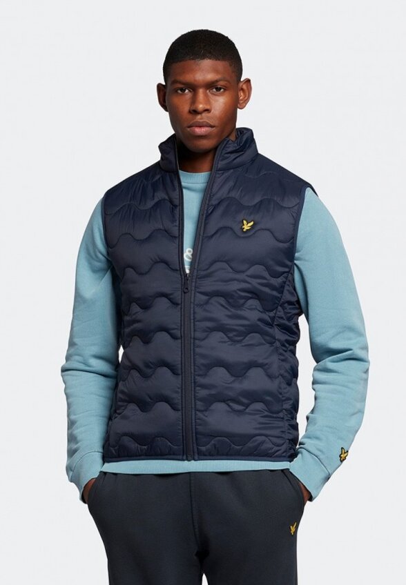 Жилет стеганый Lyle & Scott