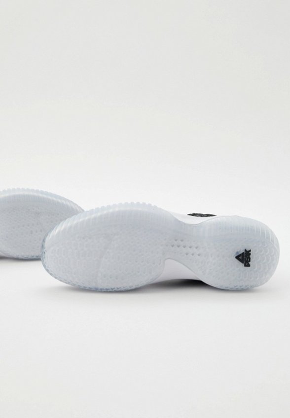 Кроссовки Peak