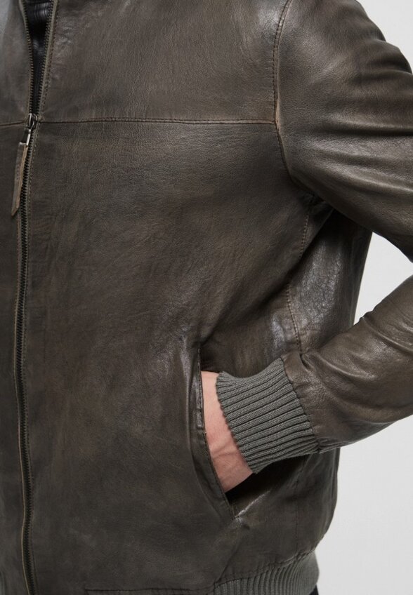 Куртка кожаная Blouson