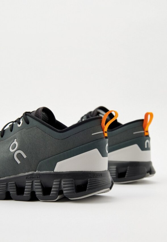 Кроссовки On