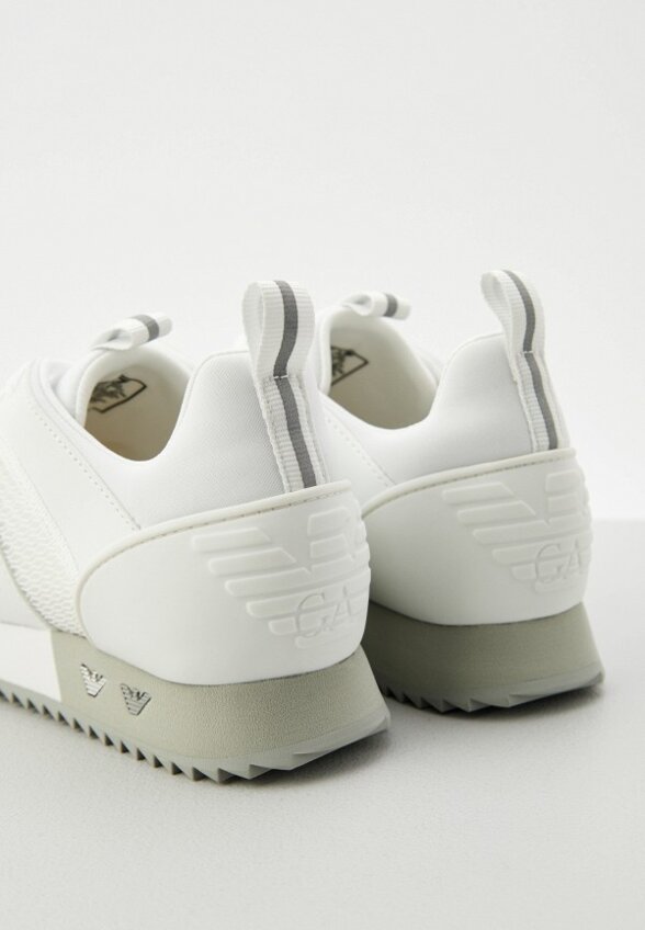 Кроссовки EA7