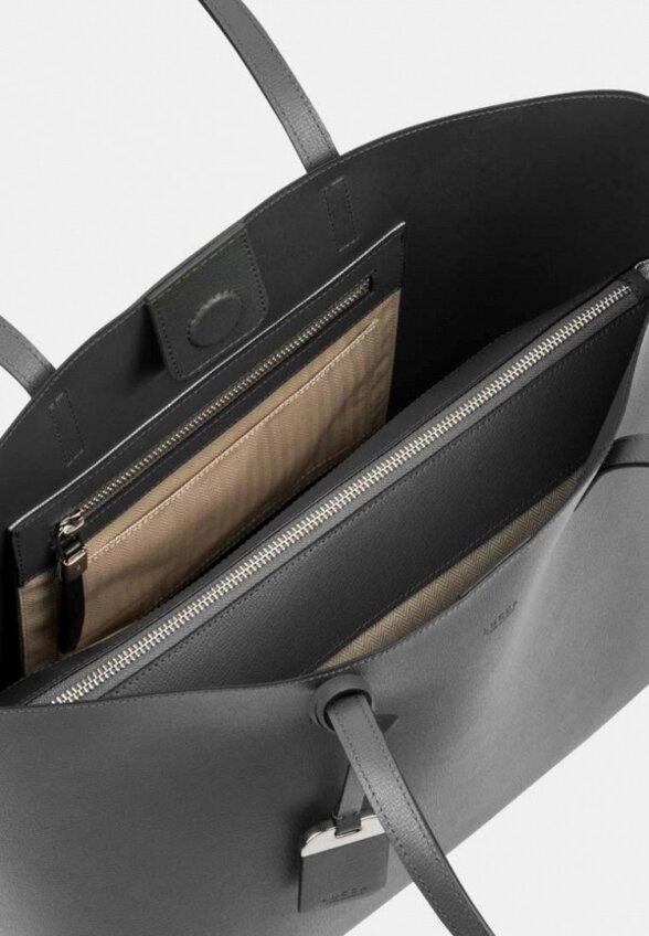 Сумка и брелок Lucca