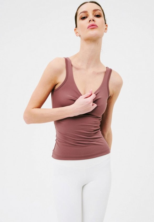 Майка спортивная Jolifashn