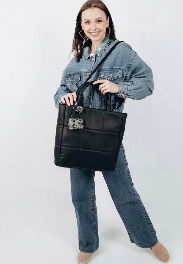 Сумка и брелок Solo