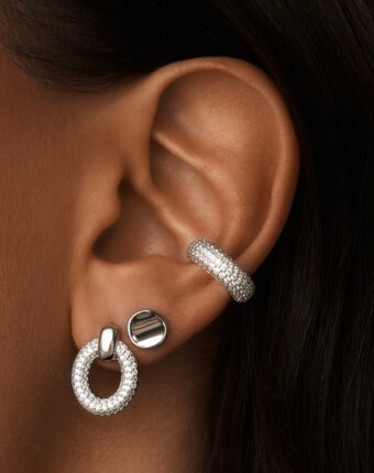 Серебряные серьги–пусеты с фианитами MIE женщинам