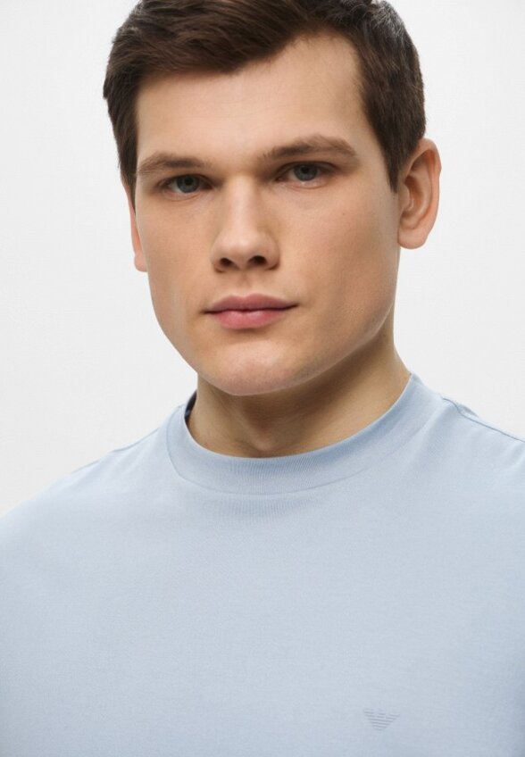 Футболка Emporio Armani