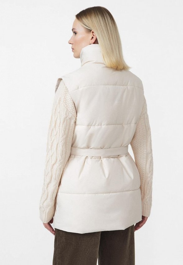 Жилет утепленный Baon