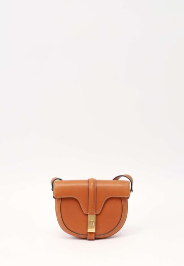 Celine 16