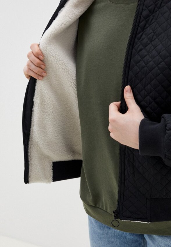 Бомбер Снежная Королева