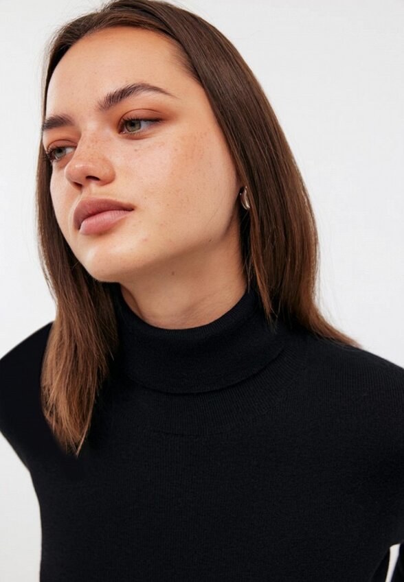 Водолазка Baon