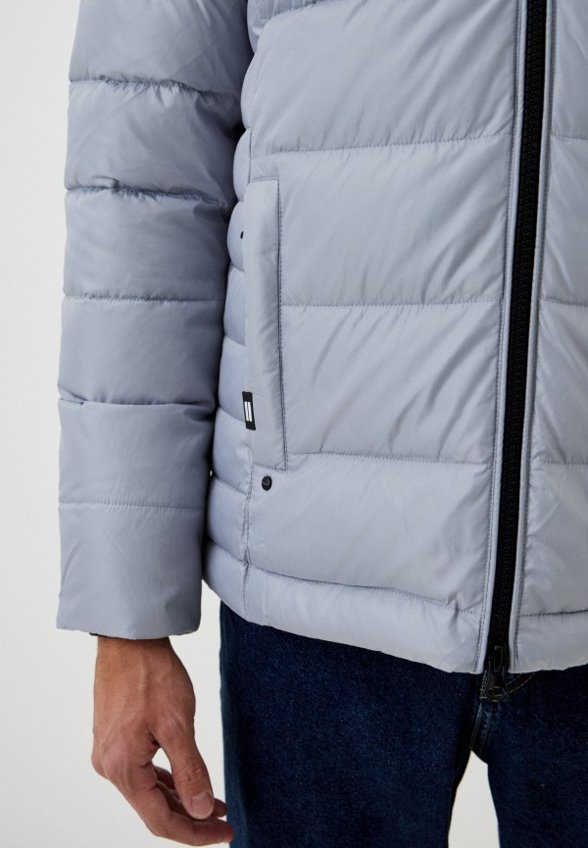 Пуховик Vitacci