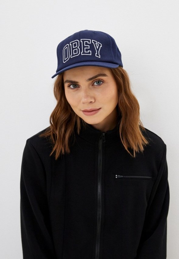 Бейсболка Obey