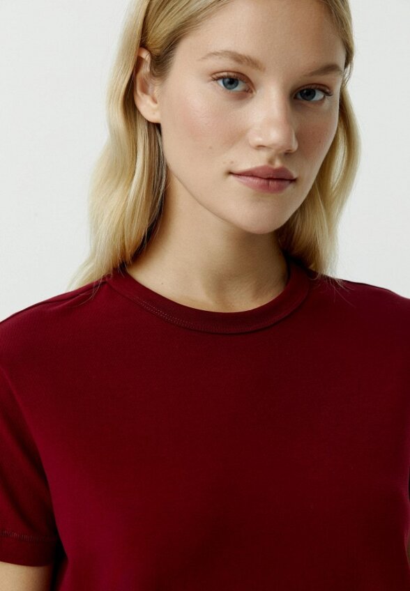 Футболка Charmstore