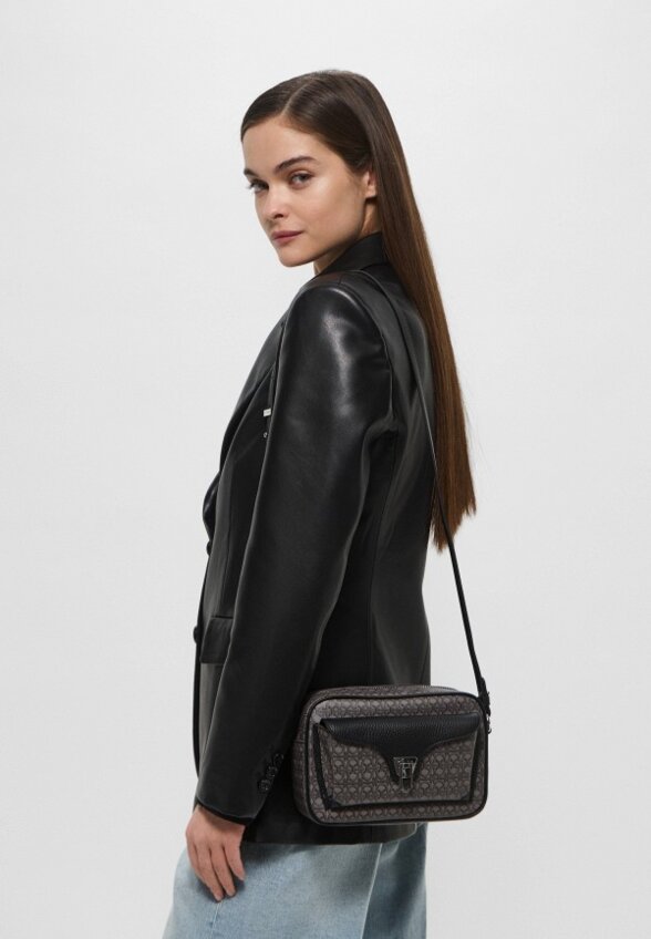 Сумка Coccinelle