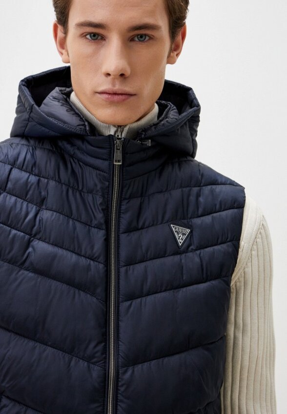 Жилет утепленный Guess