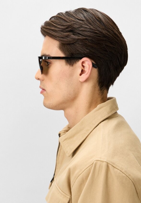 Очки солнцезащитные Boss