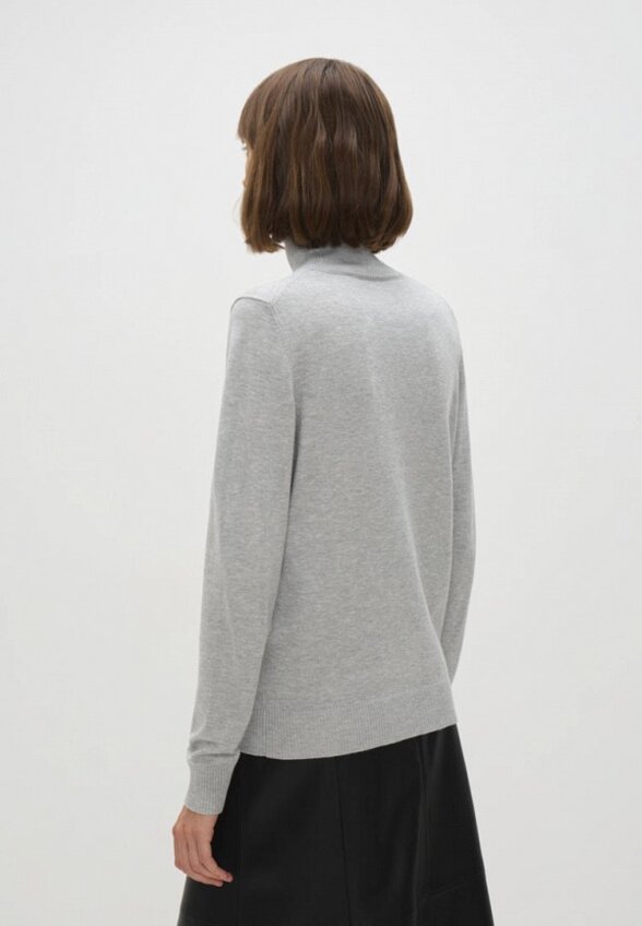 Водолазка Conso