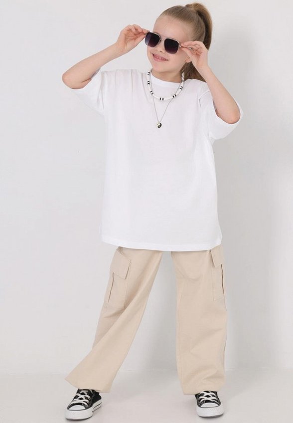 Футболка Апрель