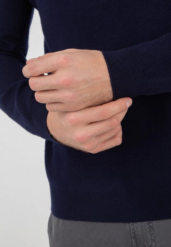 Джемпер Thomas Berger