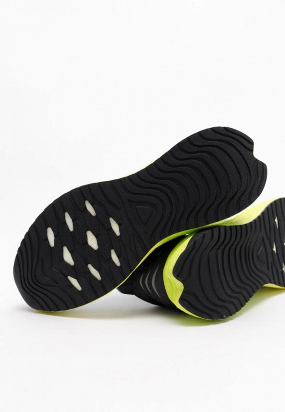 Кроссовки Baasploa