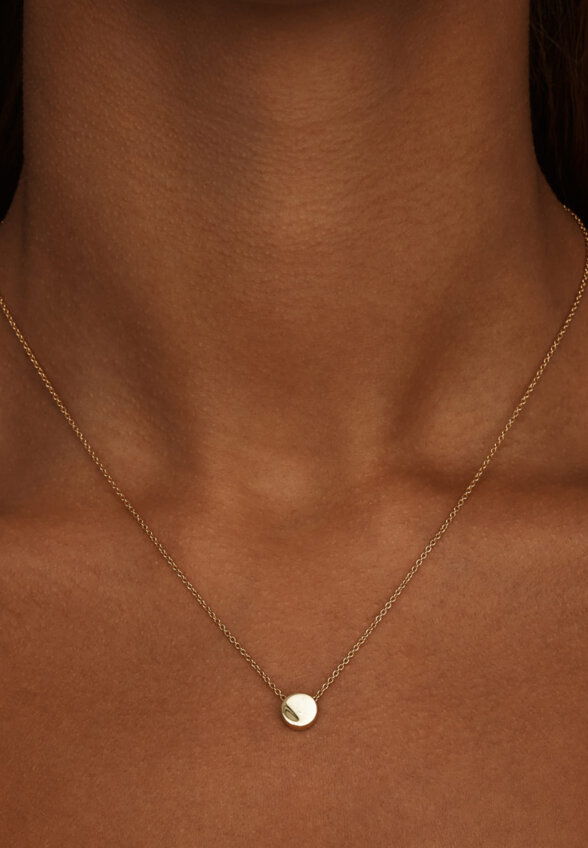 Серебряное колье с круглой подвеской в покрытии желтое золото MIE